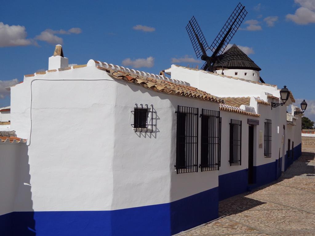 La Casa El Yelmo De Mambrino Casa de hóspedes Campo De Criptana Exterior foto